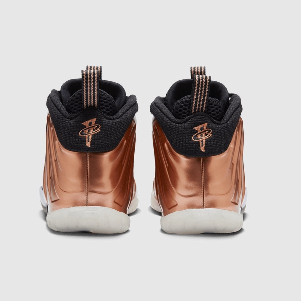 Nike foamposite gs
Copper
Brand new - Picture 5 of 9